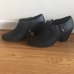 🔥Dr. Scholl’s Saint bootie NWOT black size 7.5